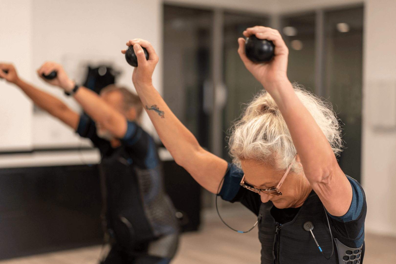 frozen-shoulder-ems-training